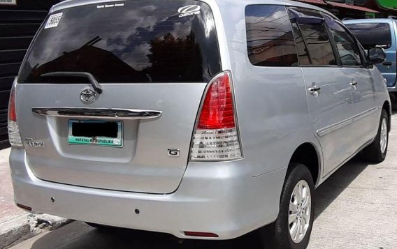 Selling Used Toyota Innova 2010 at 70000 km in Marikina-2