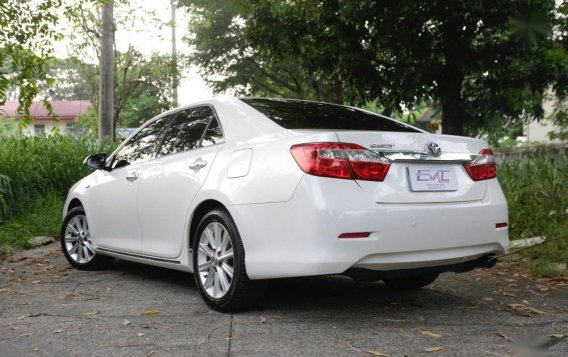 Sell Used 2012 Toyota Camry in Quezon City-1