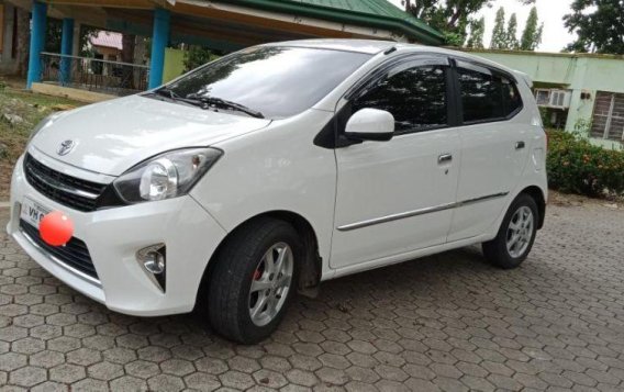 Selling 2nd Hand Toyota Wigo 2016 Hatchback Automatic Gasoline in Calumpit-2