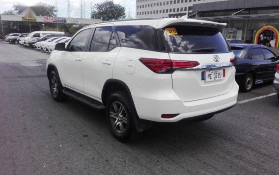 Used Toyota Fortuner 2016 for sale in Pasig-3