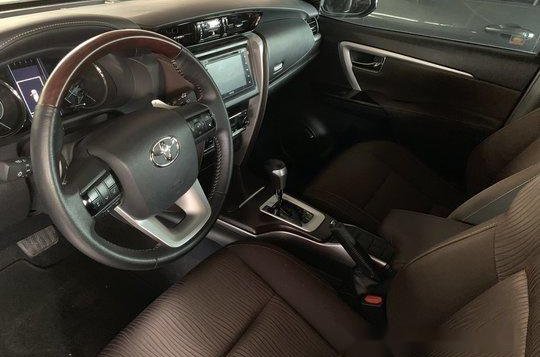 Selling Black Toyota Fortuner 2018 in Quezon City-7