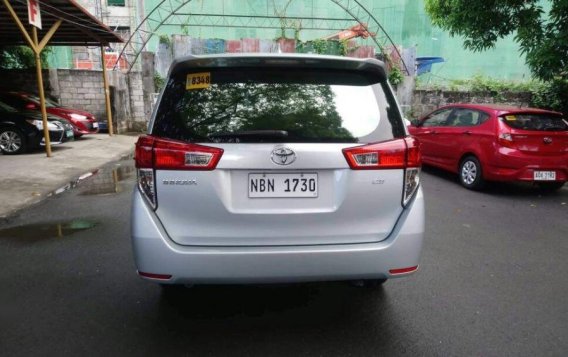 Sell 2nd Hand 2017 Toyota Innova Manual Diesel in Mandaluyong-5