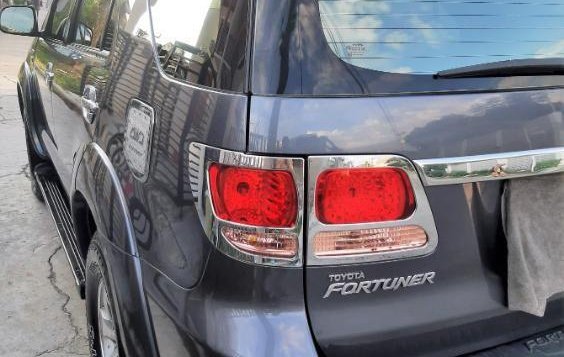 Selling Used Toyota Fortuner 2005 in Angeles-2