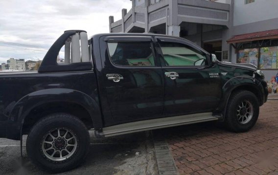 2nd Hand Toyota Hilux 2010 for sale in Baguio-1