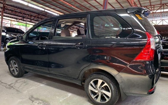 Selling Black Toyota Avanza 2018 Automatic Gasoline in Quezon City-3