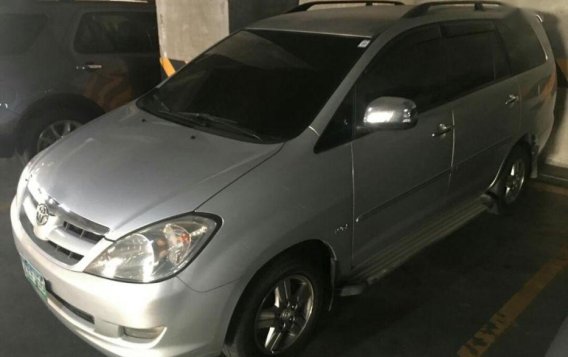 Selling Silver Toyota Innova 2006 in San Juan-1