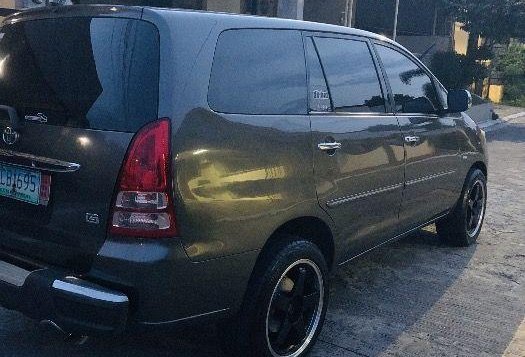Selling Toyota Innova 2005 Automatic Gasoline in Parañaque-1