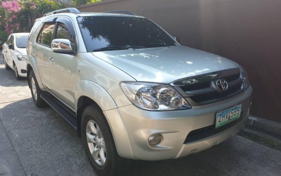 2nd Hand Toyota Fortuner 2007 for sale in Quezon City-1