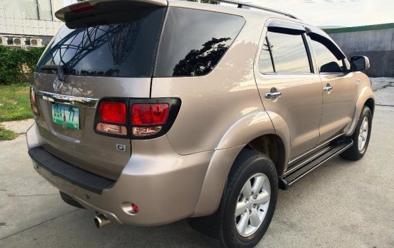 Selling Toyota Fortuner 2006 in Bacoor-4