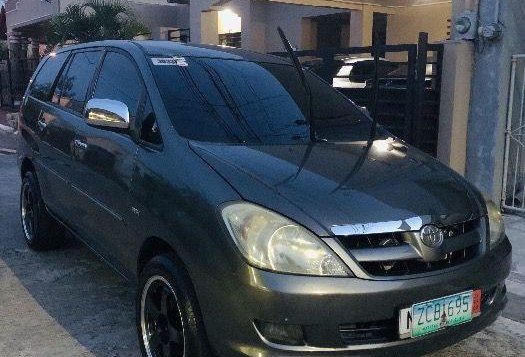 Selling Toyota Innova 2005 Automatic Gasoline in Parañaque-4