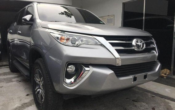 Selling Silver Toyota Fortuner 2017 Automatic Diesel in Quezon City