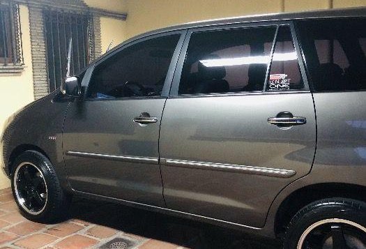 Selling Toyota Innova 2005 Automatic Gasoline in Parañaque-10