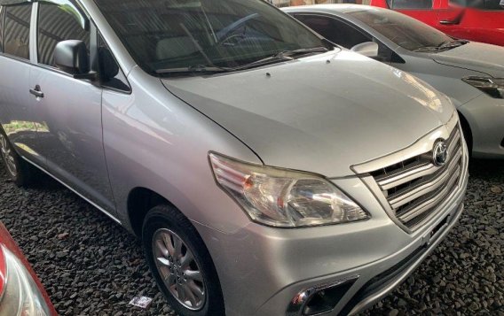 Silver Toyota Innova 2016 for sale in Quezon City-1