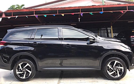 Selling Toyota Rush 2018 Automatic Gasoline in Mandaue-2