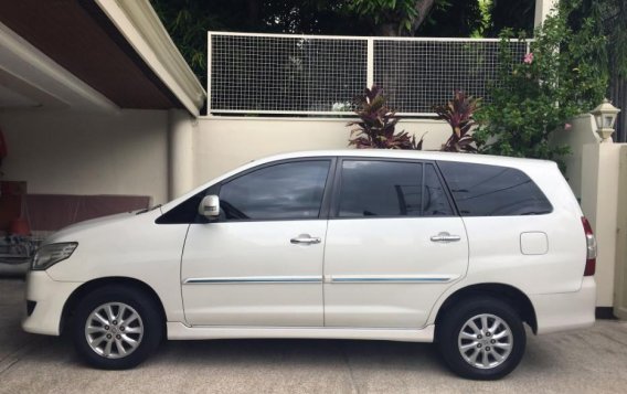 Selling 2nd Hand Toyota Innova 2012 Automatic Diesel in Quezon City-2