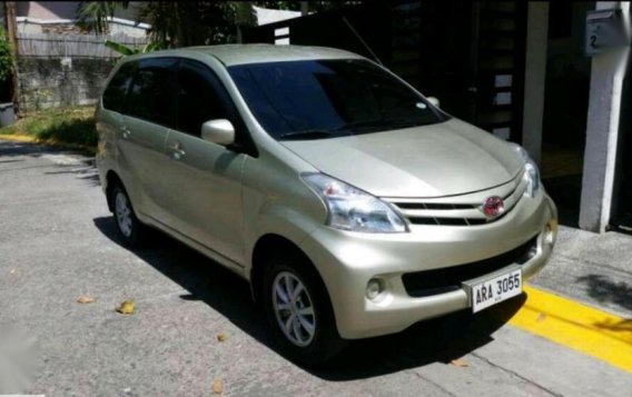 Selling Toyota Avanza 2015 at 40000 km in Quezon City-1