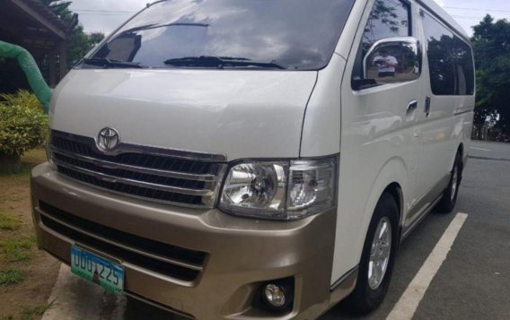 Selling 2nd Hand Toyota Grandia 2013 in Quezon City