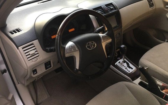 Toyota Altis 2012 Automatic Gasoline for sale in Manila-1