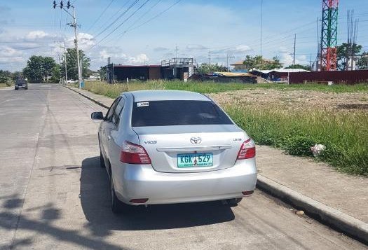 Sell Used 2013 Toyota Vios Automatic Gasoline in Cagayan de Oro-2