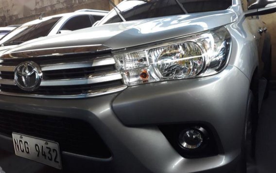 Selling Toyota Hilux 2017 Manual Diesel in Quezon City