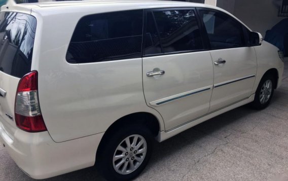 Selling 2nd Hand Toyota Innova 2012 Automatic Diesel in Quezon City-8