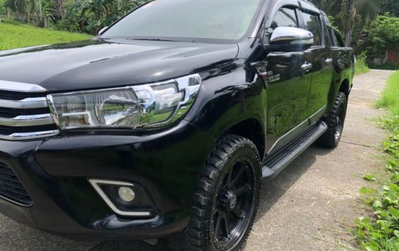 Selling 2nd Hand Toyota Hilux 2016 in Davao City-1