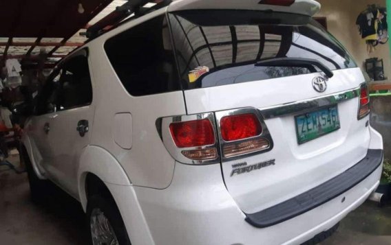 Toyota Fortuner 2006 Automatic Diesel for sale in Taguig-3