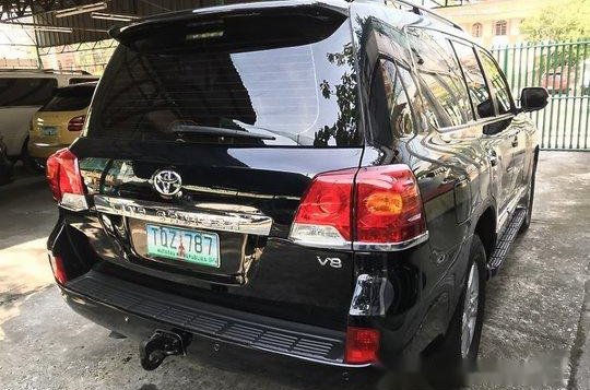 Black Toyota Land Cruiser 2012 at 60000 km for sale in Quezon City-2