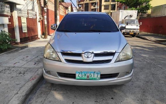 Selling Silver Toyota Innova 2007 Automatic Gasoline at 120000 km in Manila