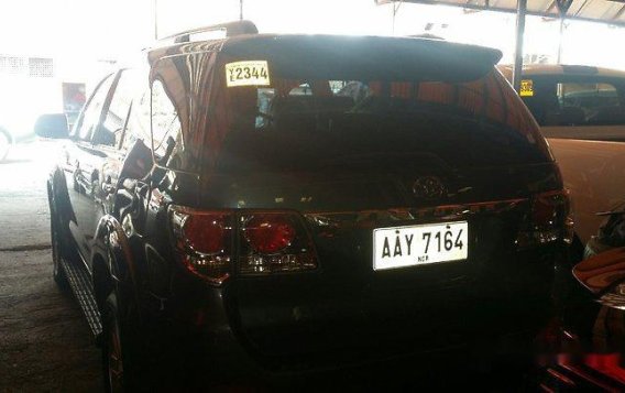 Selling Grey Toyota Fortuner 2014 Automatic Diesel in Pasig City-3