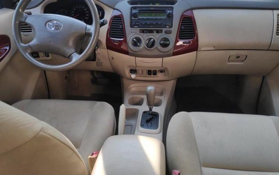 Selling Silver Toyota Innova 2007 Automatic Gasoline at 120000 km in Manila-1