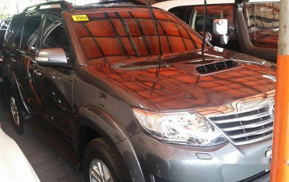Selling Grey Toyota Fortuner 2014 Automatic Diesel in Pasig City-1