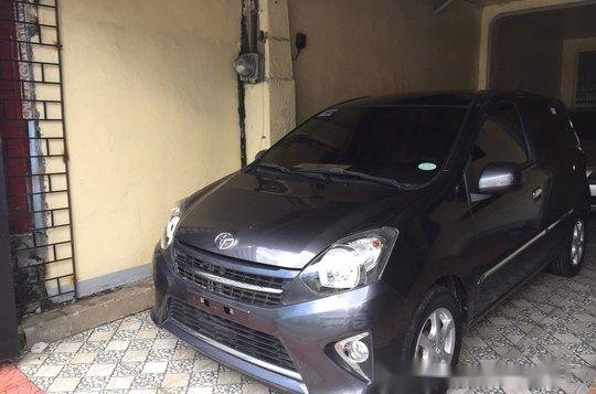 Selling Grey Toyota Wigo 2016 at 70000 km -2