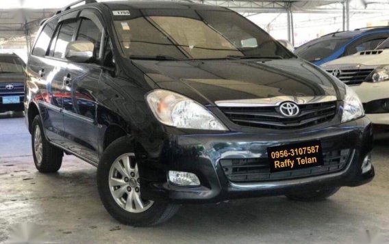 2010 Toyota Innova for sale in Makati-2