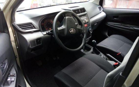 Toyota Avanza 2012 Manual Gasoline for sale in Taguig-6