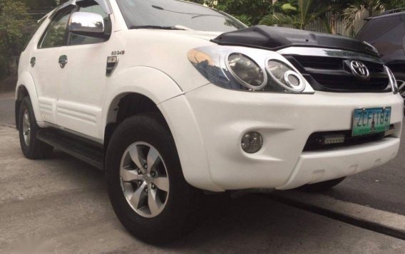Toyota Fortuner 2007 Automatic Diesel for sale in Quezon City-1