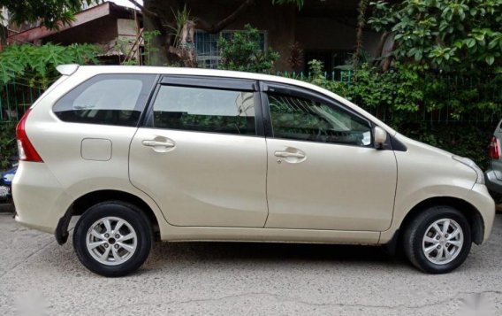 Toyota Avanza 2012 Manual Gasoline for sale in Taguig-3