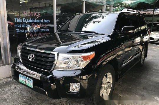 Black Toyota Land Cruiser 2012 at 60000 km for sale in Quezon City-1