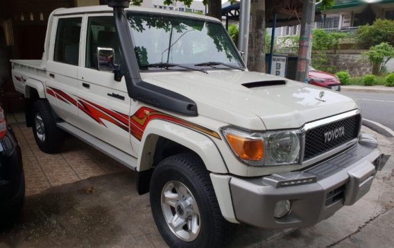 Sell White 2019 Toyota Land Cruiser Manual Diesel in Quezon City