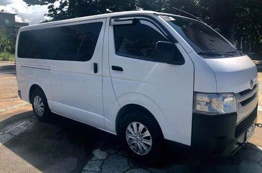 White Toyota Hiace 2014 for sale in Talisay-1