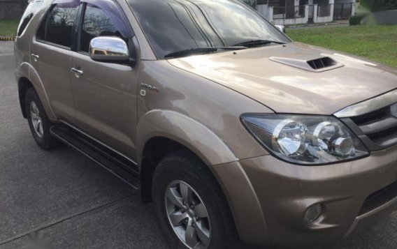 Toyota Fortuner 2005 Automatic Diesel for sale in Marikina-1