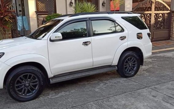 Selling 2nd Hand Toyota Fortuner 2015 at 70000 km in Biñan-1