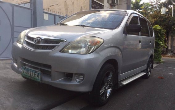 Selling Toyota Avanza 2007 Manual Gasoline in Quezon City-1