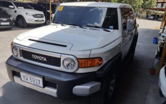 Selling Toyota Fj Cruiser 2016 Automatic Gasoline in Taytay