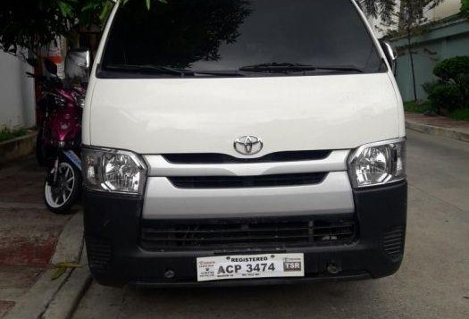 Selling 2nd Hand Toyota Hiace 2017 in Marikina