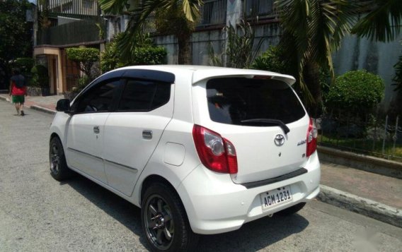 2nd Hand Toyota Wigo 2016 for sale in Quezon City-1