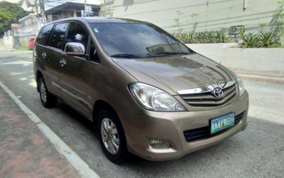 Selling Toyota Innova 2011 Automatic Diesel in Quezon City-4