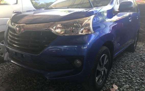 Blue Toyota Avanza 2018 for sale in Manual-1