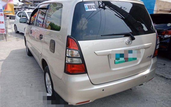 Selling 2nd Hand Toyota Innova 2012 in Biñan-5