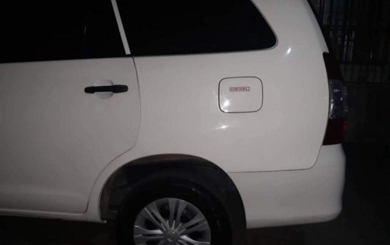 Selling Toyota Innova 2014 Manual Diesel in General Trias-1